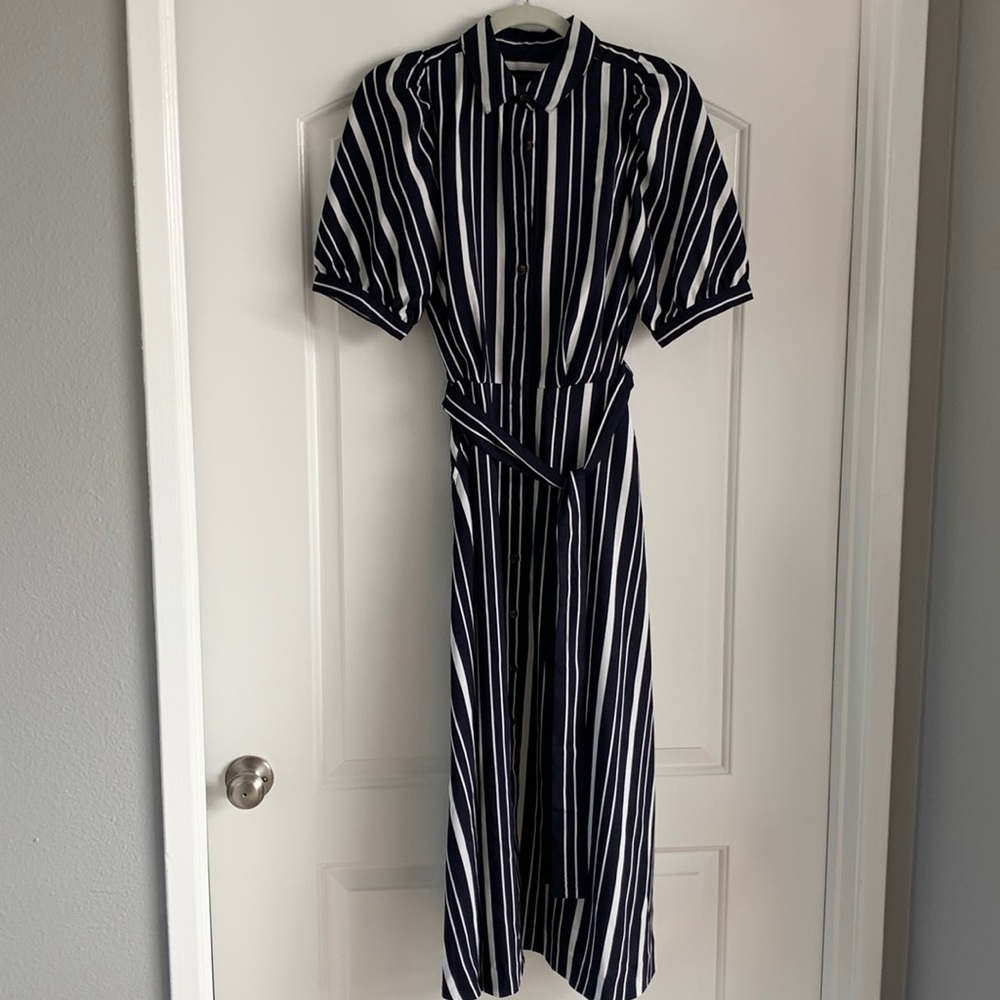 Beautiful A-Line dress with fabric tie belt.